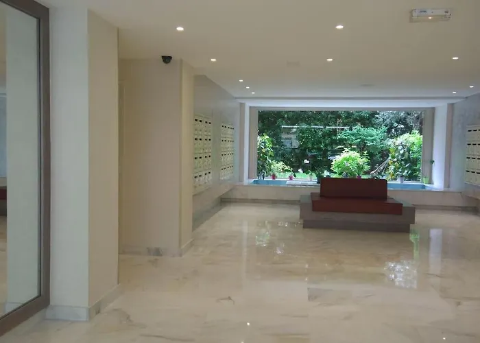 Appartement Proche Croisette Avec Parking Et Climatisation